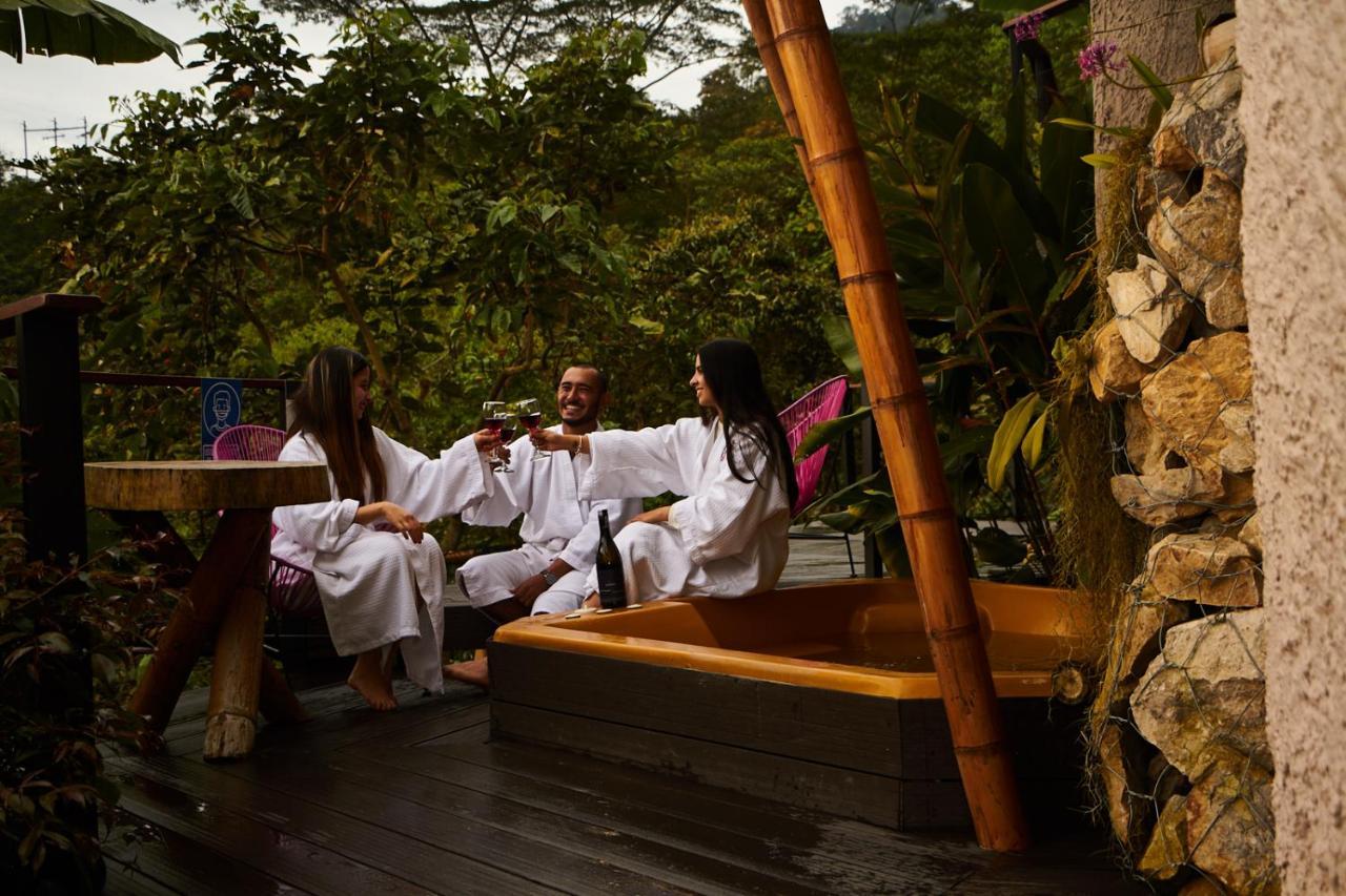Coffee & Adventure Hotel By La Palma Y El Tucan Zipacon Exterior photo